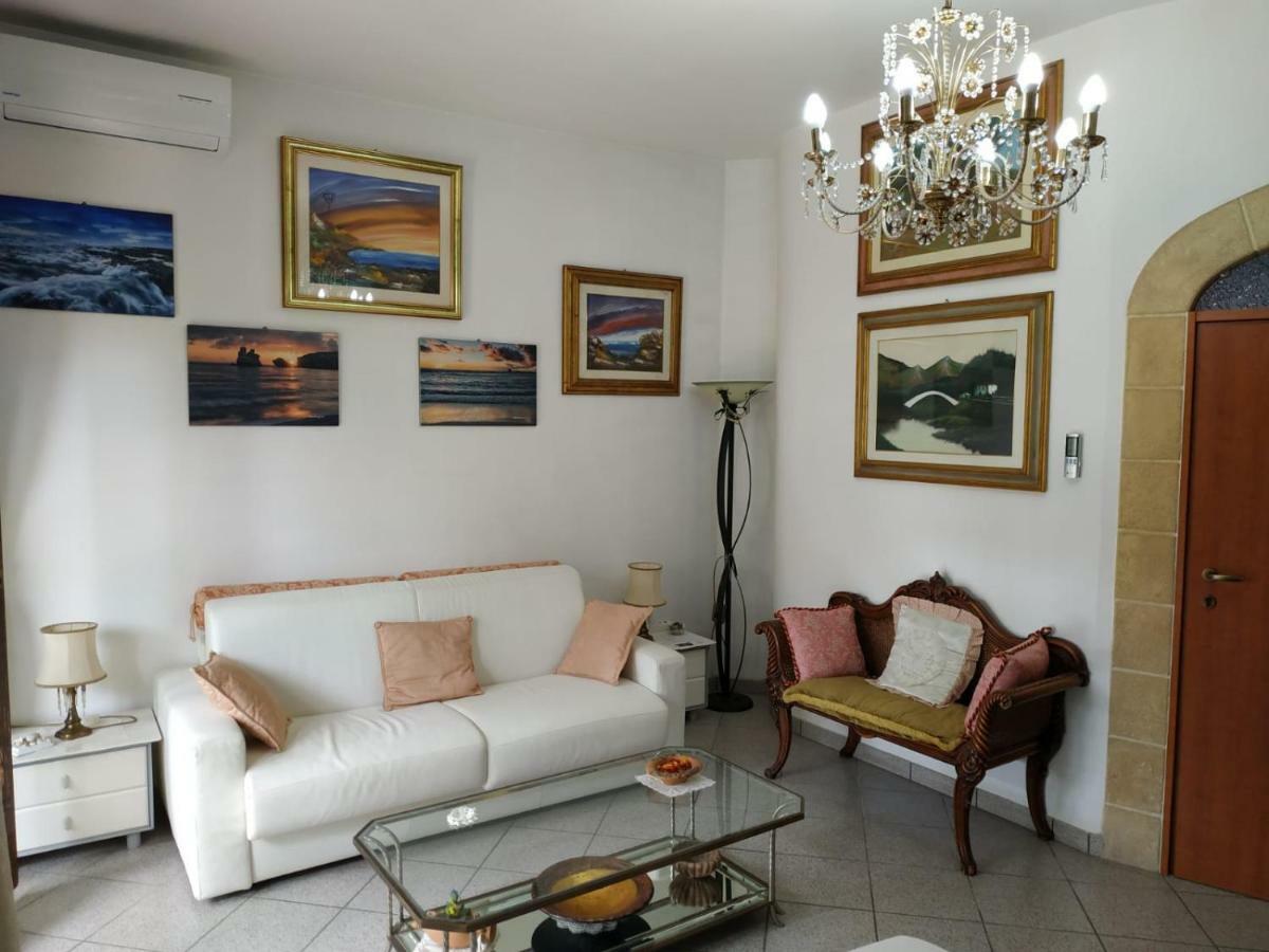 B&B Tra I Mari Del Salento レッチェ エクステリア 写真